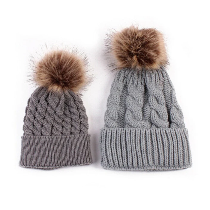 Pom Pom Cap